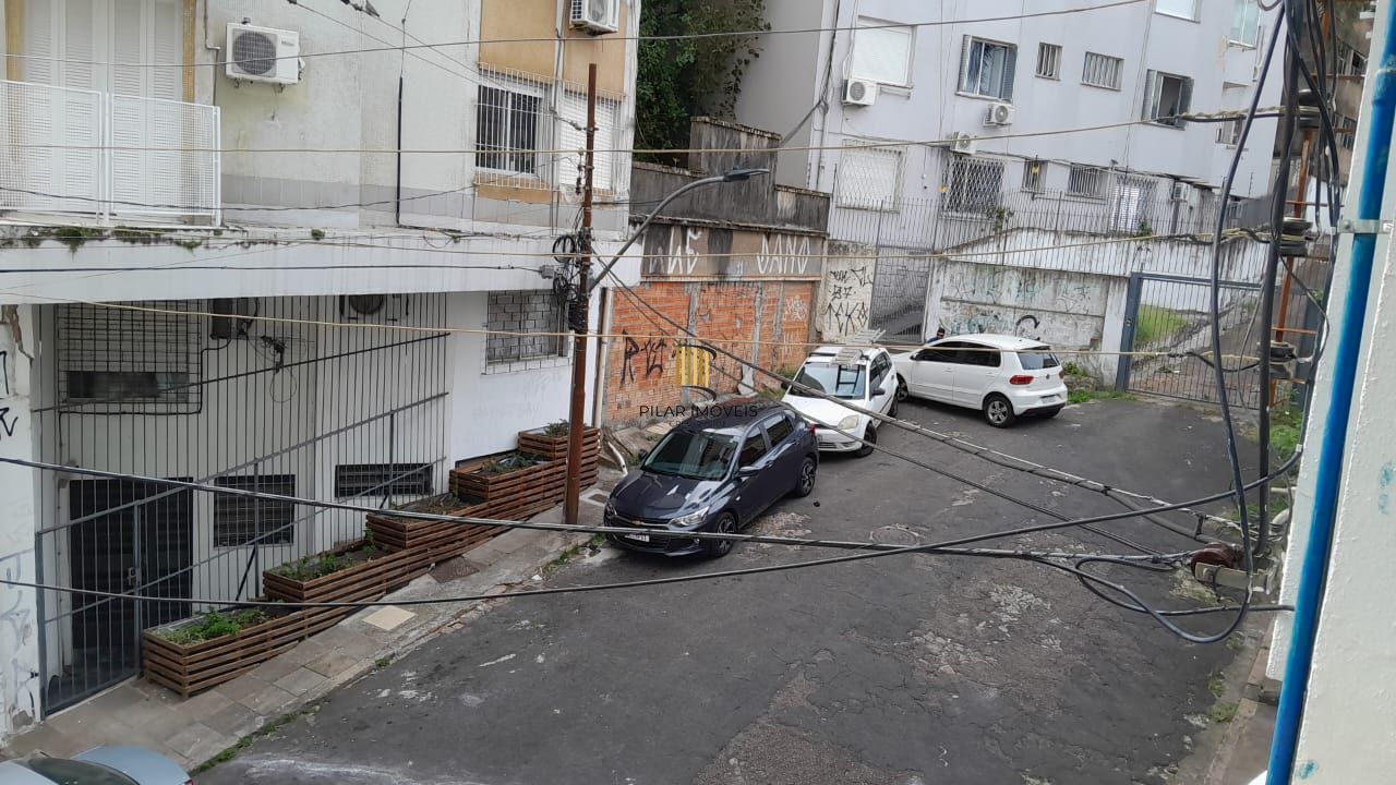 Apartamento com 1 Quarto e com Box à Venda, 51 m²,na Coronel Genuíno