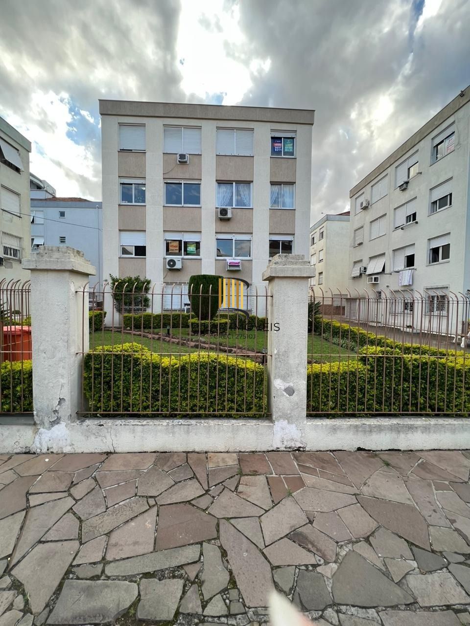 Apartamento 2 dormitórios no bairro Passo da Areia - Pilar Imóveis