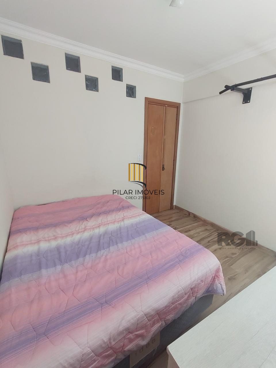 Compre 1 dormitório,  banheiro social, área privativa de 50.45m²,Cidade Baixa