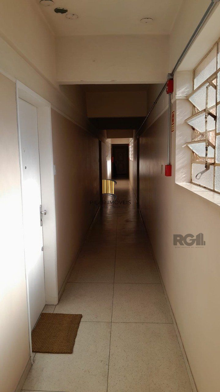 Apartamento 2 Dormitórios,box,elevador,Bairro Centro Histórico