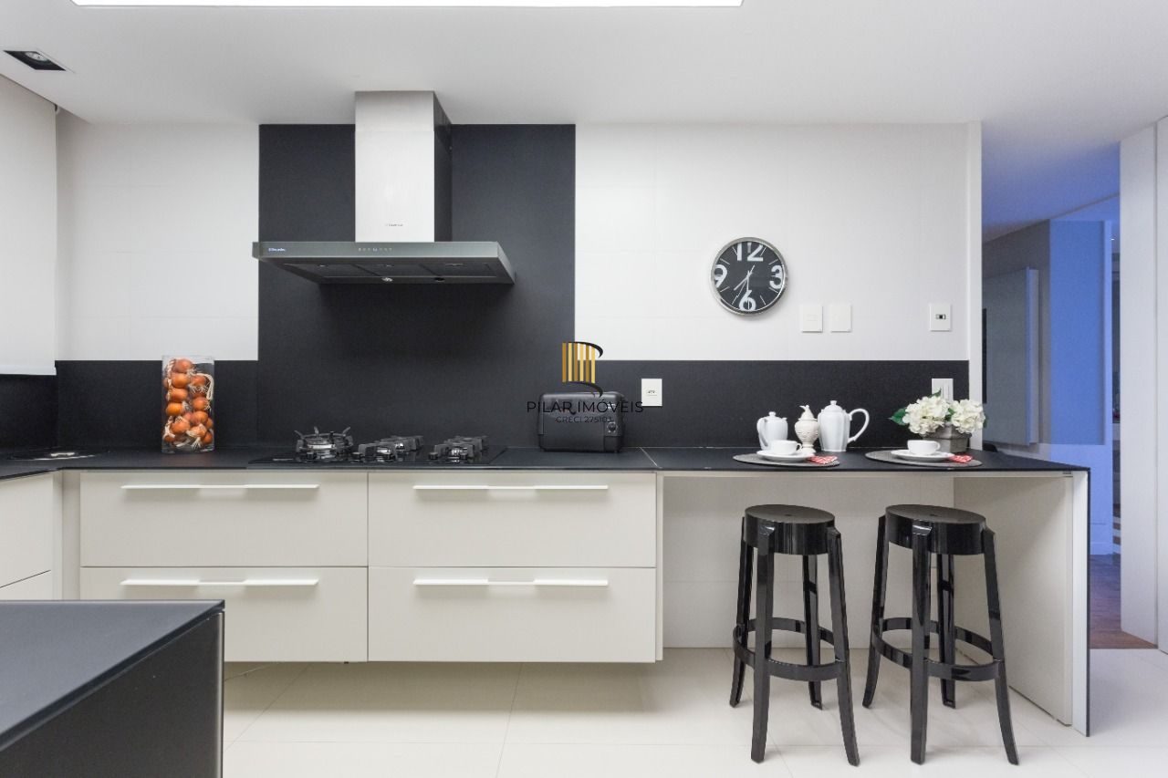 Apartamento para Venda - 307.61m², 3 dormitórios, sendo 3 suites, 4 vagas - Jardim Europa
