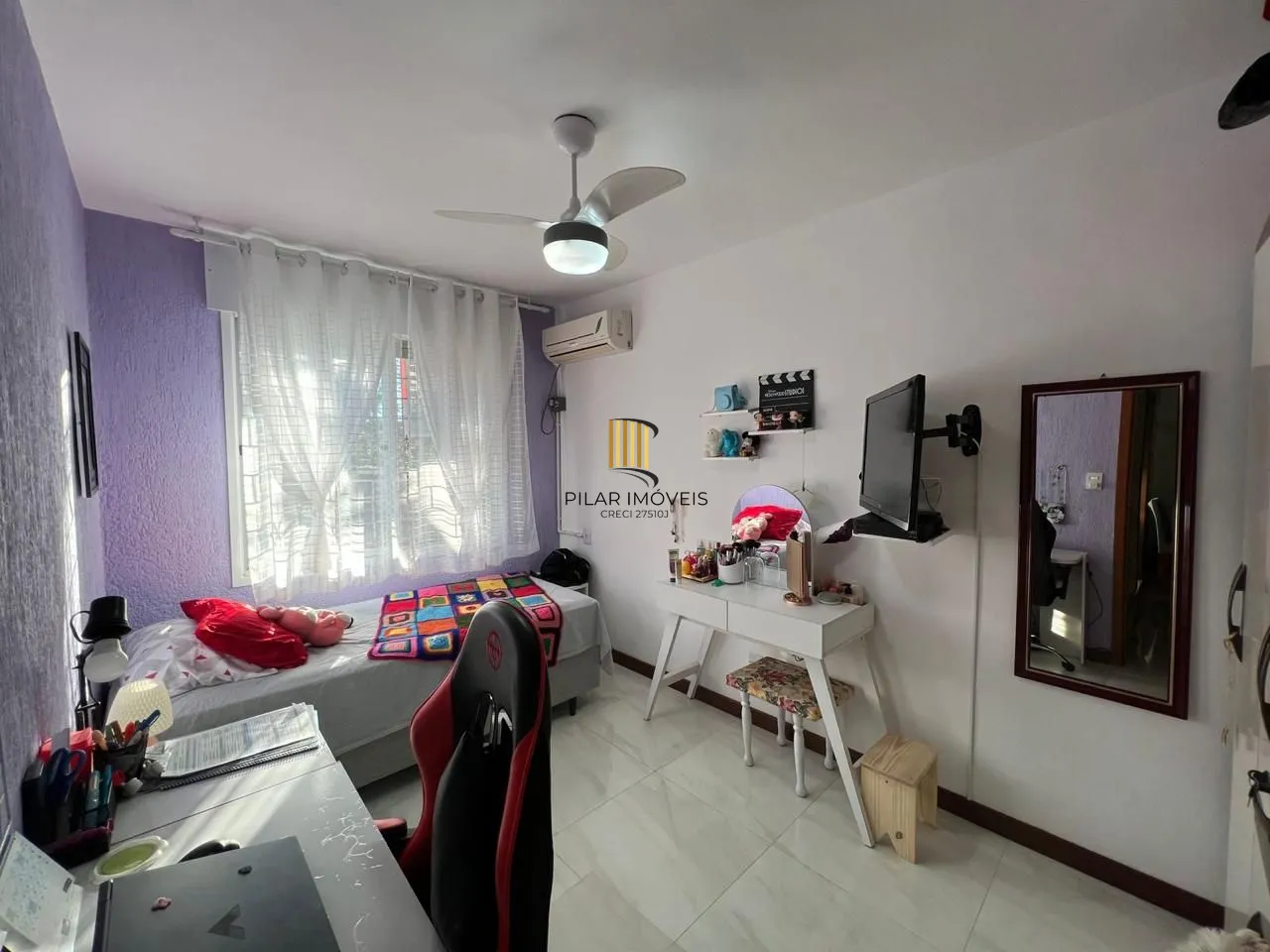 Apartamento 2 dormitórios no bairro Humaitá