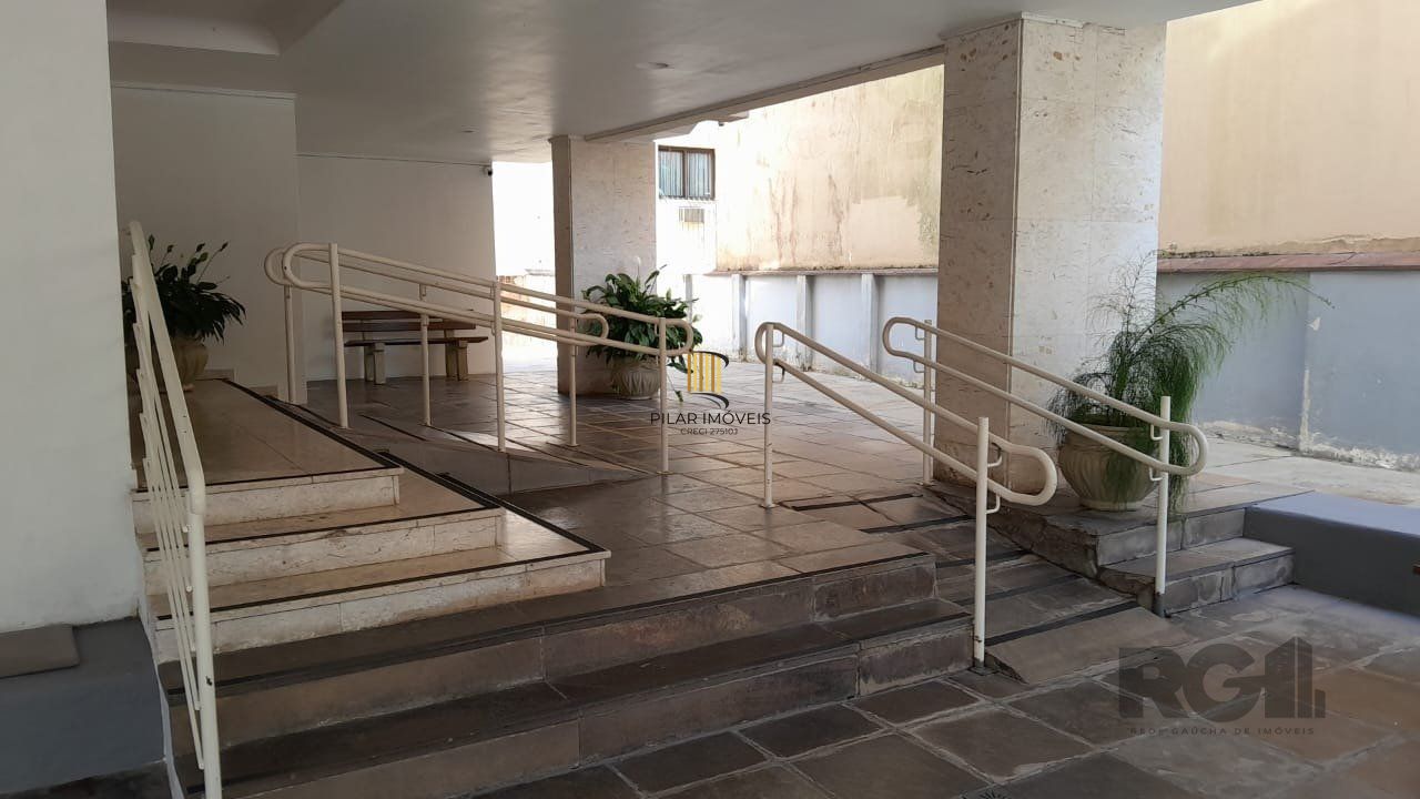 Apartamento de frente,1 quarto,na Demétrio Ribeiro,com elevador