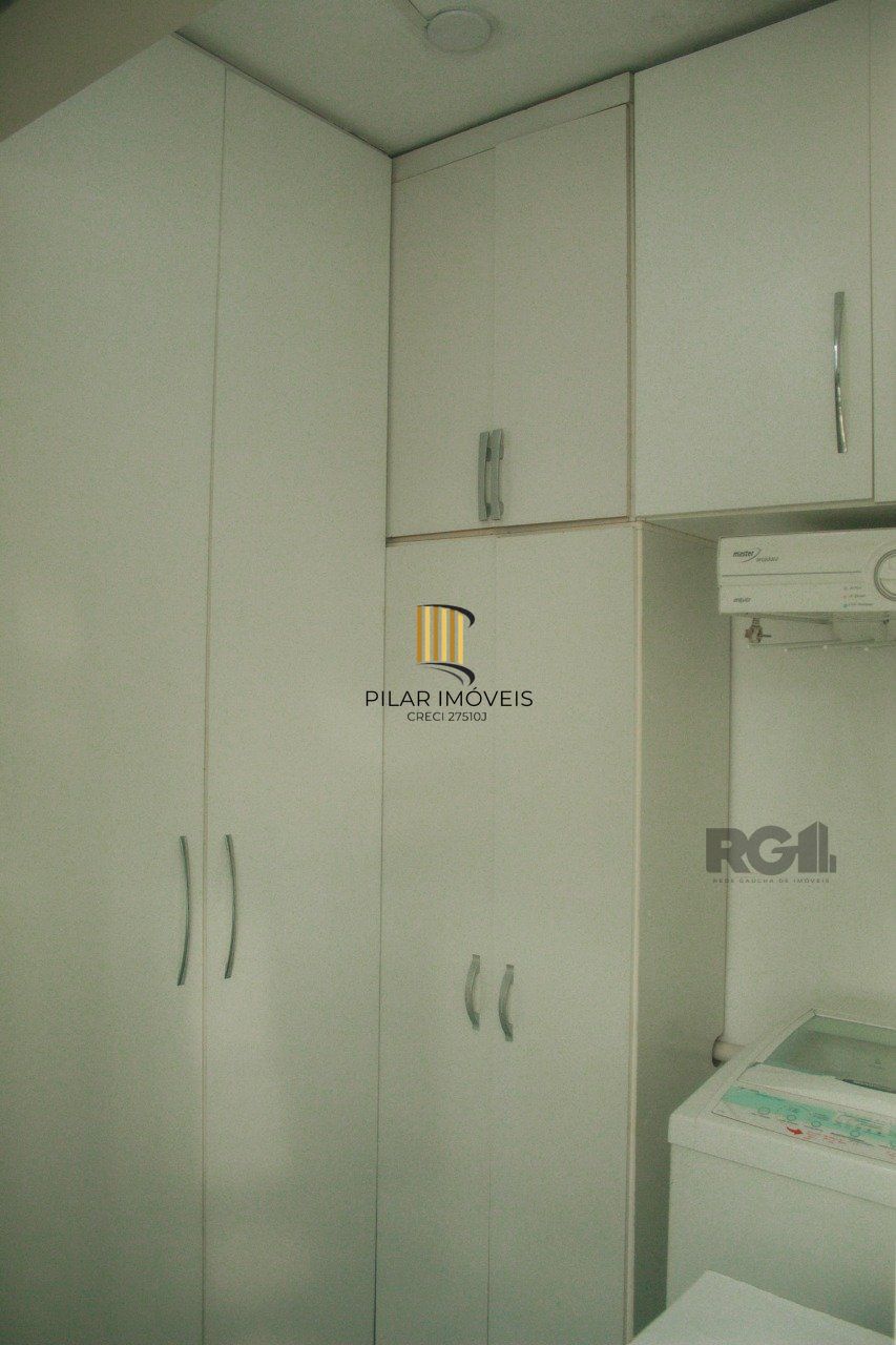 Apartamento 2 dormitórios,na república,próximo Rua Lima e Silva