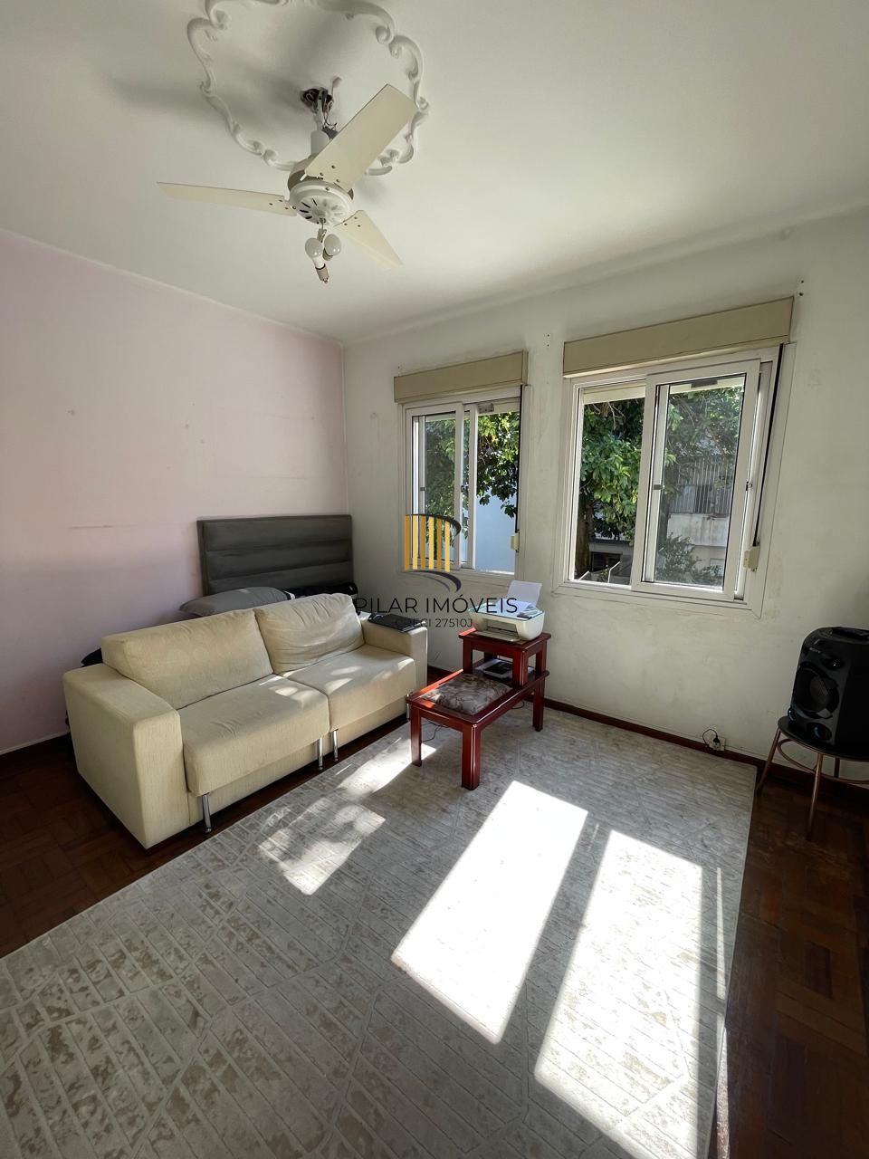 Apartamento 3 dormitórios no bairro Azenha