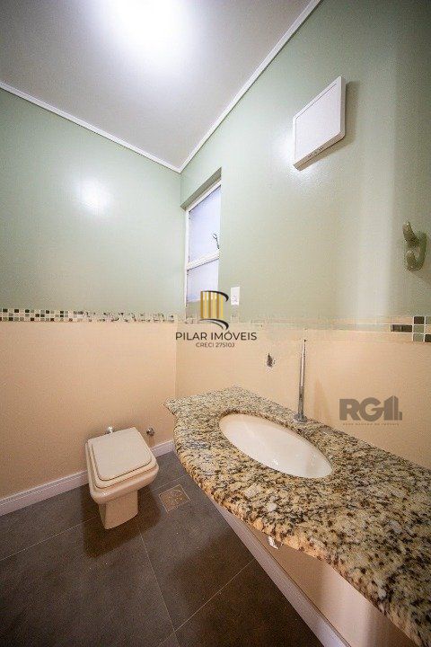 Compre belo apartamento com 141.03 m² privativos,reformado,frente,na  Bordini