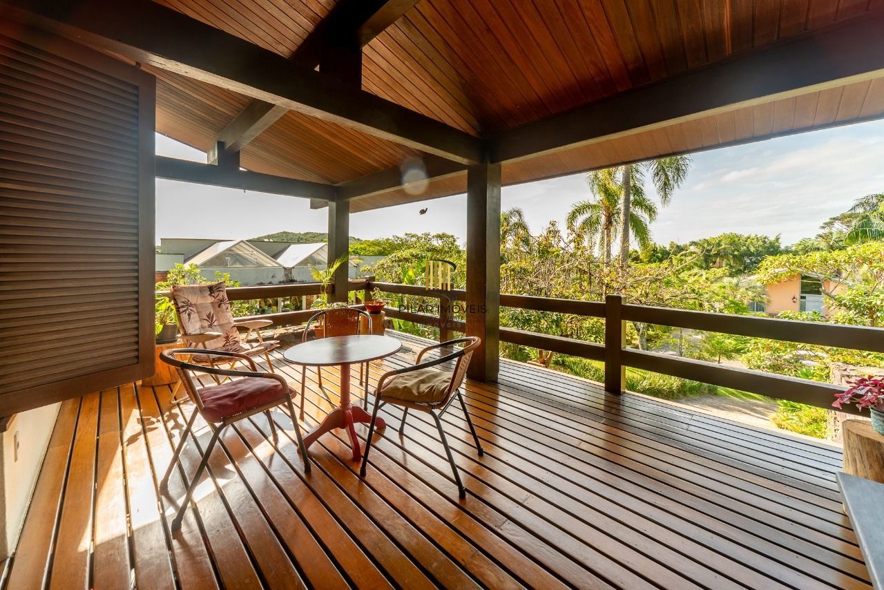 Casa 3 dormitórios no bairro Cavalhada