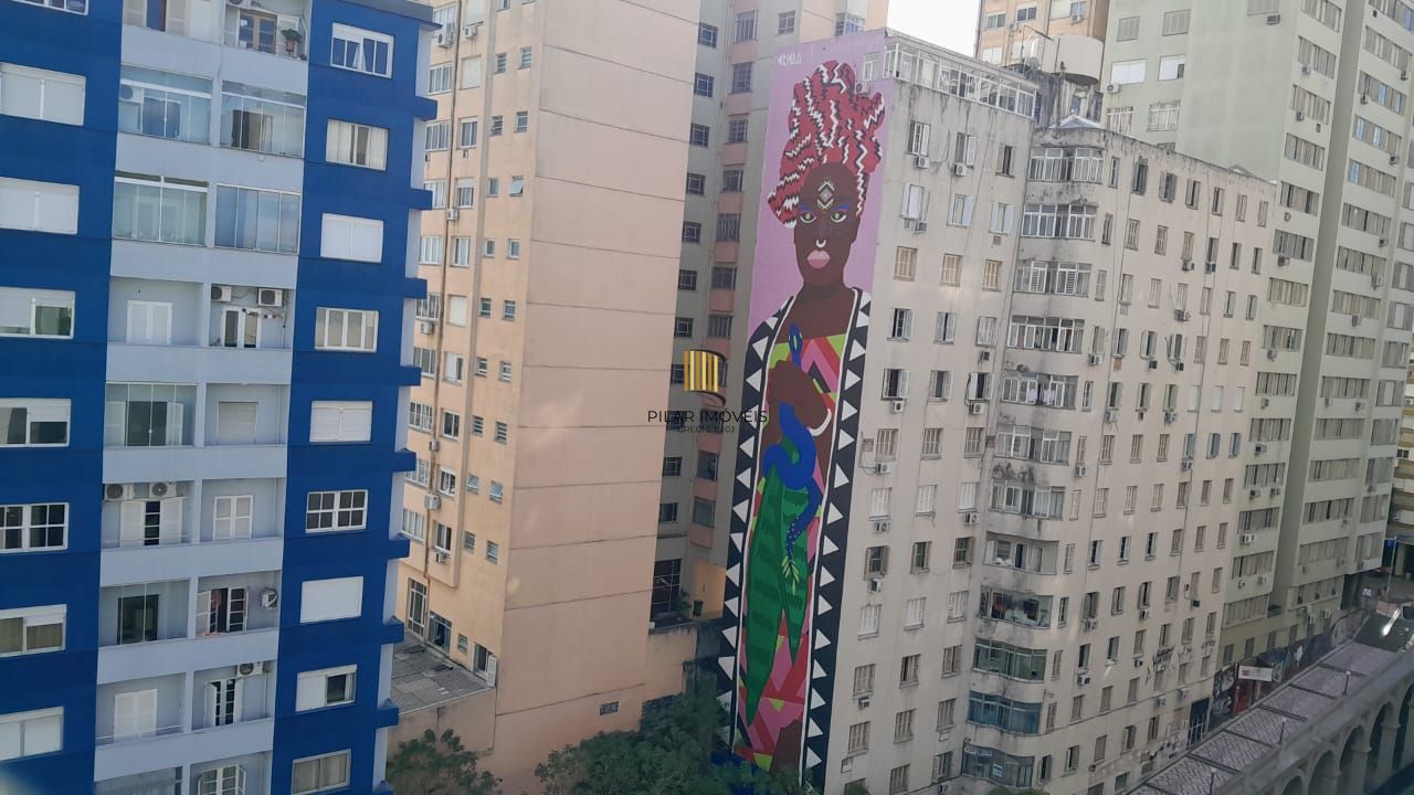 Ótimo apartamento 1 quarto,andar alto com sacada, na Fernando machado
