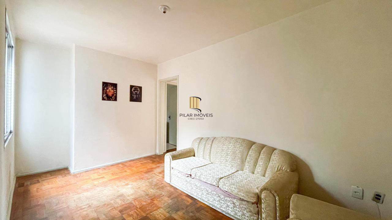 Localização e Oportunidade, apart. 2 Dorm. 2 Banh. Área de serv. Dep. ou outro quarto.
