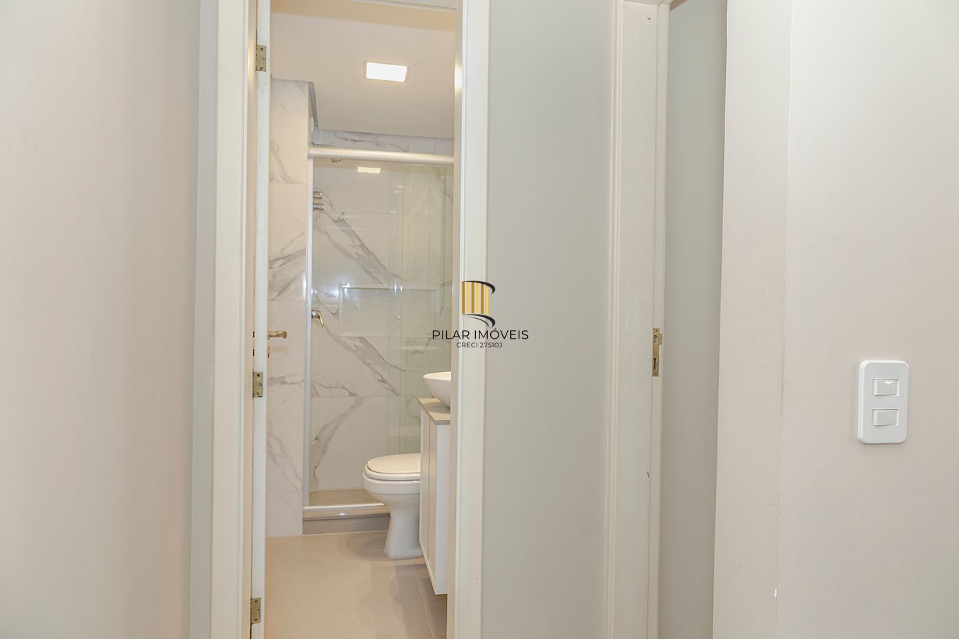 Belo Apartamento no Condominio Vergéis
