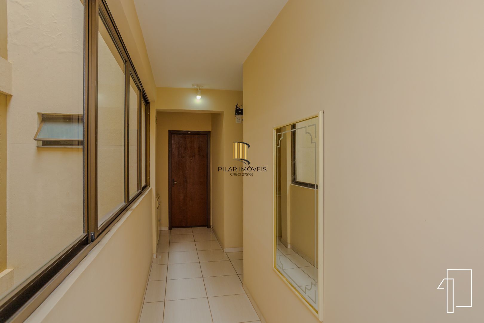 Oportunidade sobrado 2/3 pisos com 21D e 19 suítes - Jdm Botânico - P. Alegre.