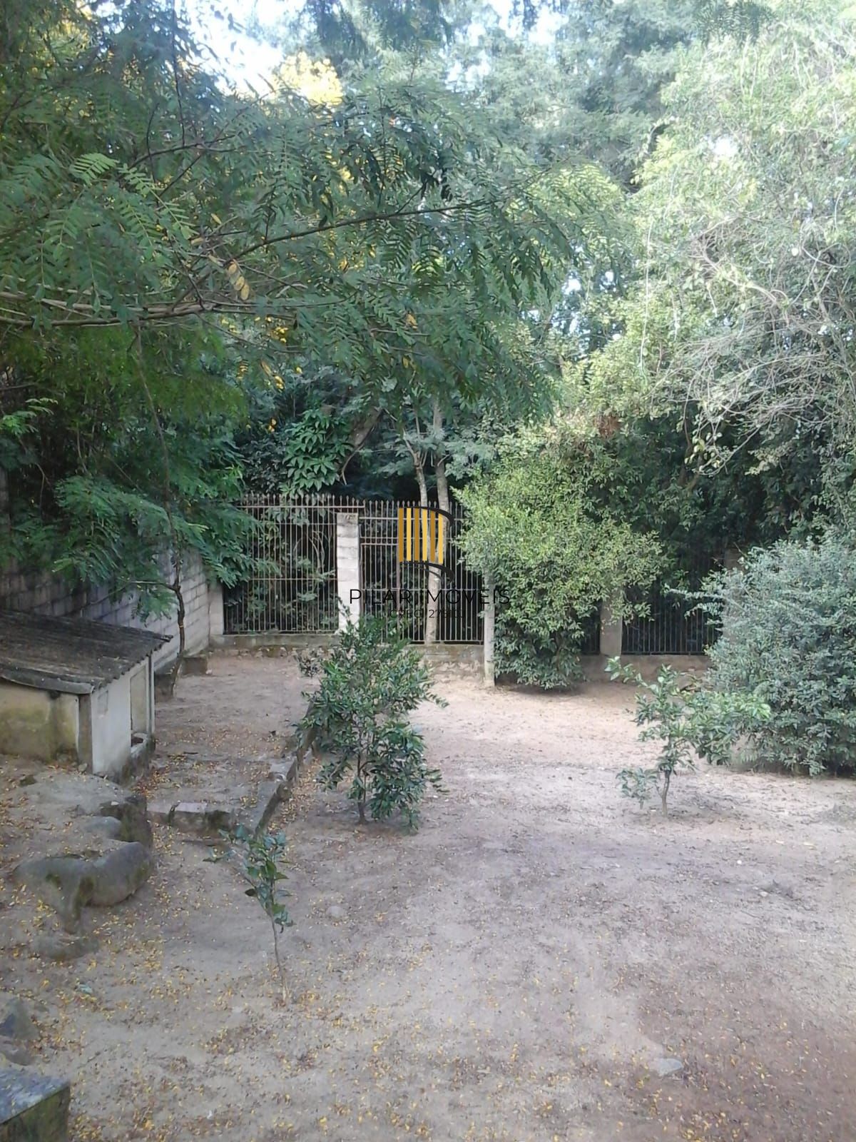 Casa 2 pisos com piscina e hidromassagem