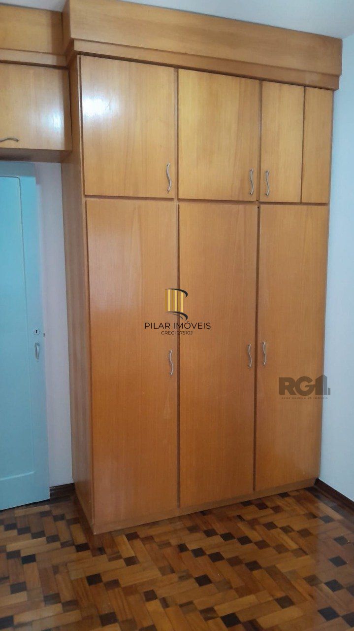 Apartamento,2 quartos,na Salgado Filho,fundos e silencioso