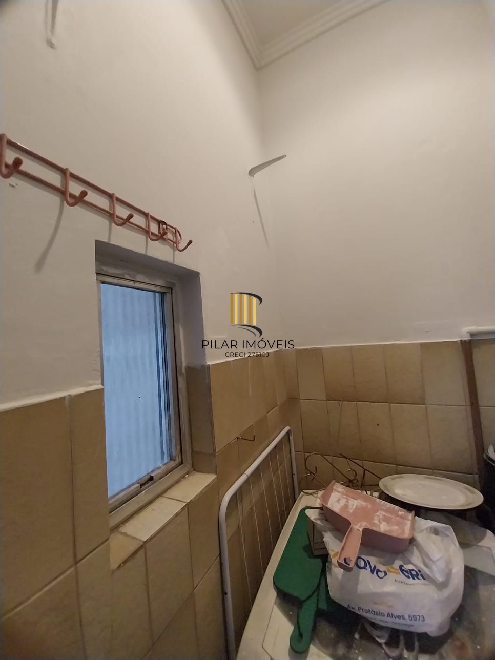 Apart 2D, Semimobiliado, 75,68 m², Cidade Baixa