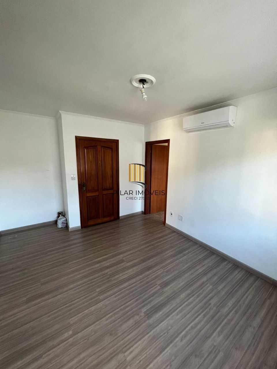 Apartamento 2 dormitórios no bairro Passo da Areia