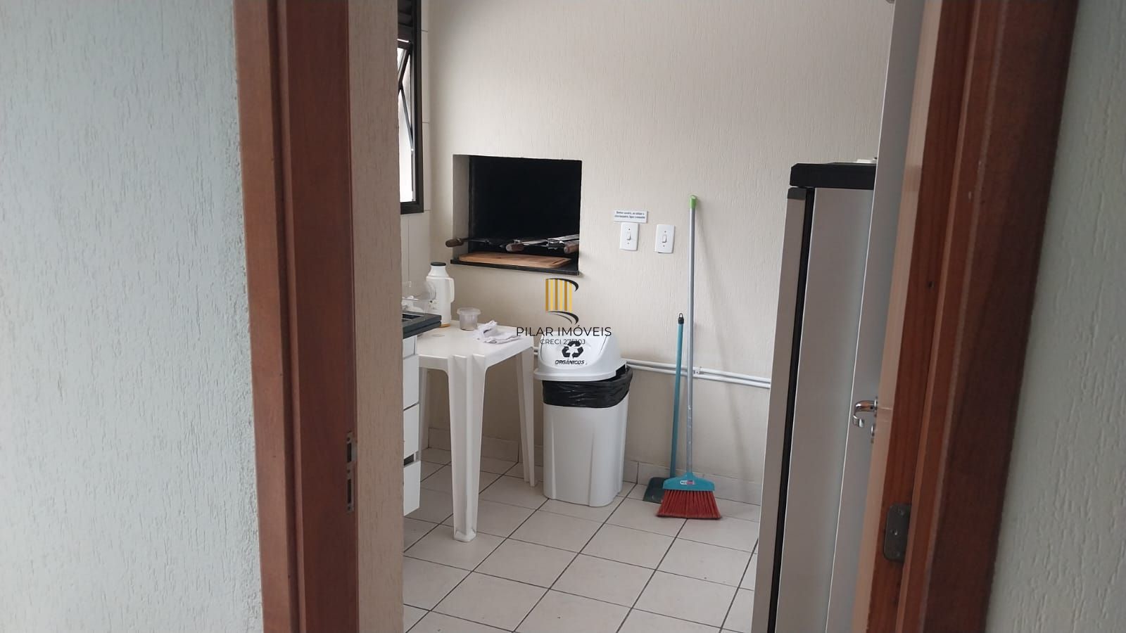 Excelente OPORTUNIDADE! Apto 3 quartos (1 suite) 2 banheiros, com infraestutura de club e Home Office!