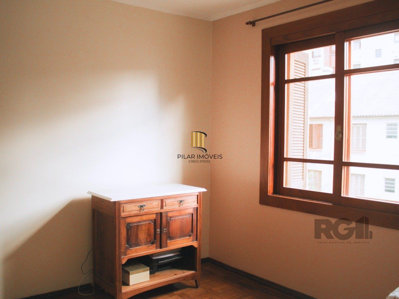 Apartamento 2 dormitórios,na república,próximo Rua Lima e Silva