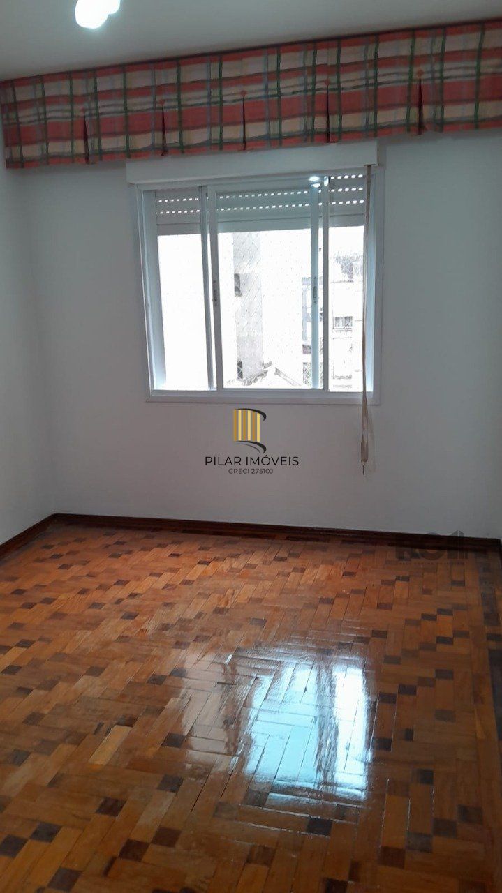 Apartamento,2 quartos,na Salgado Filho,fundos e silencioso