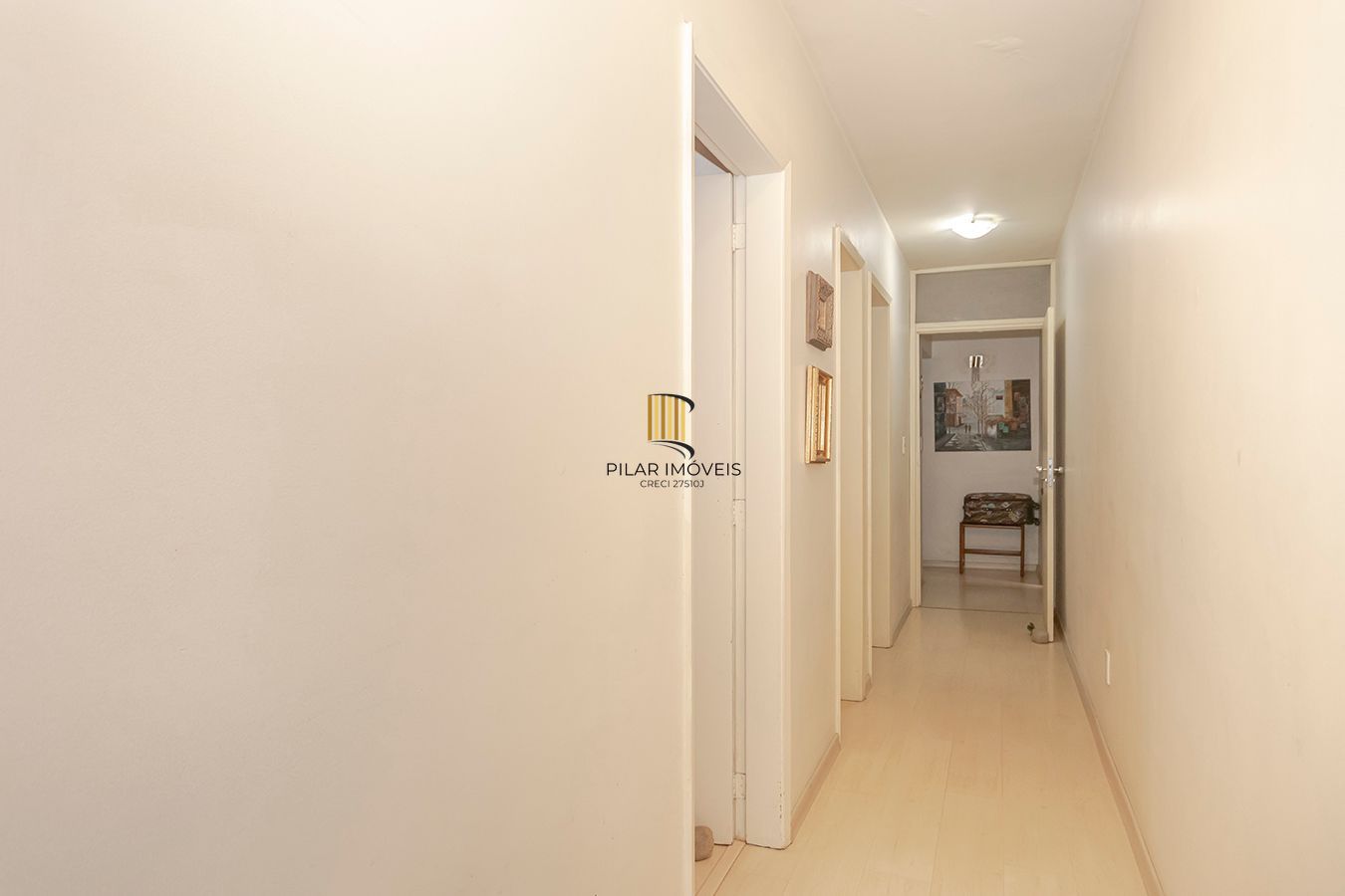 Bela residência,mobiliada e ampla com 222 M2 à venda com EXCLUSIVIDADE !