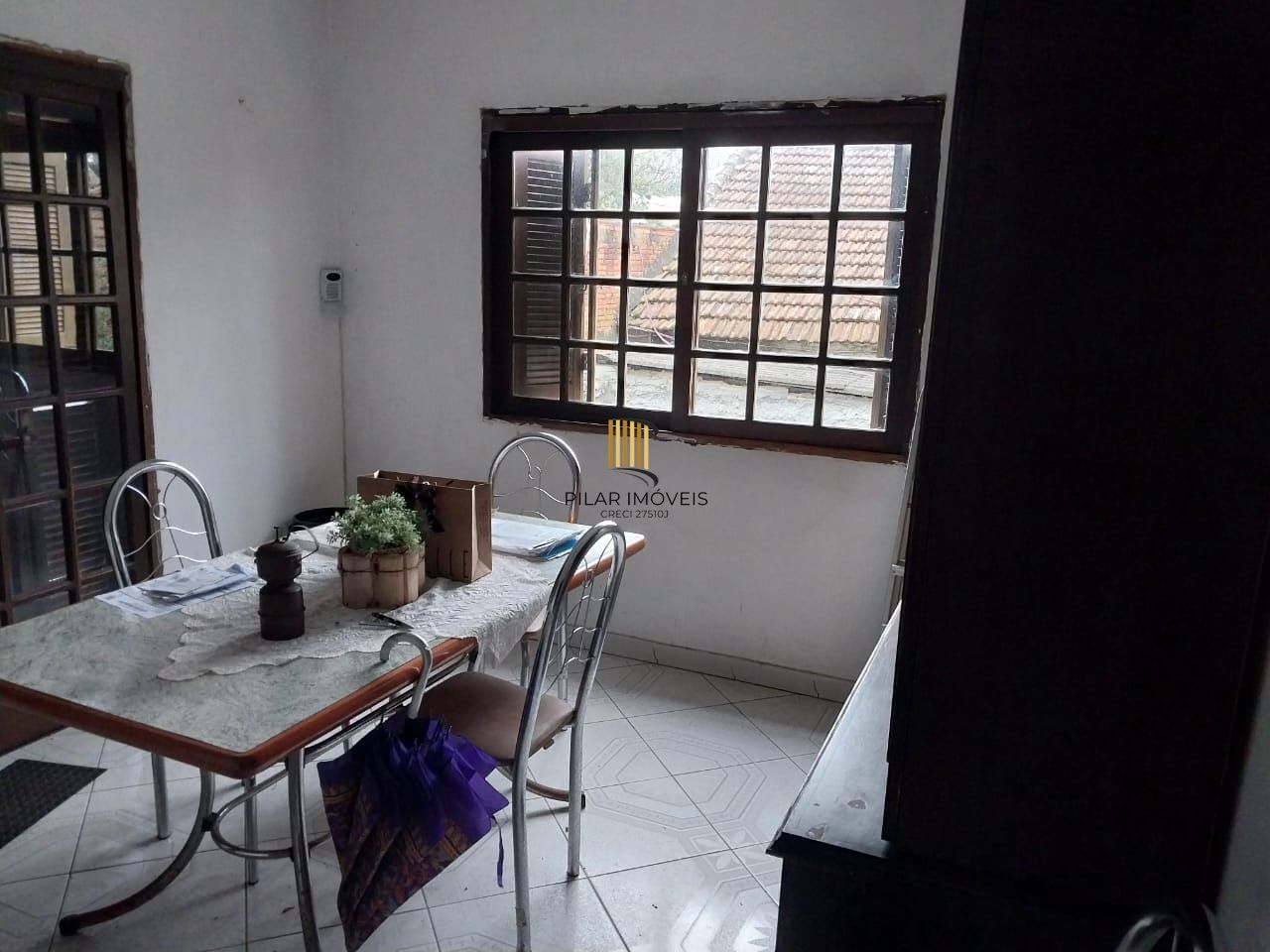 Casa ampla 5 D E 4 Banheiros, 2 vagas - Sta Tereza - Porto Alegre