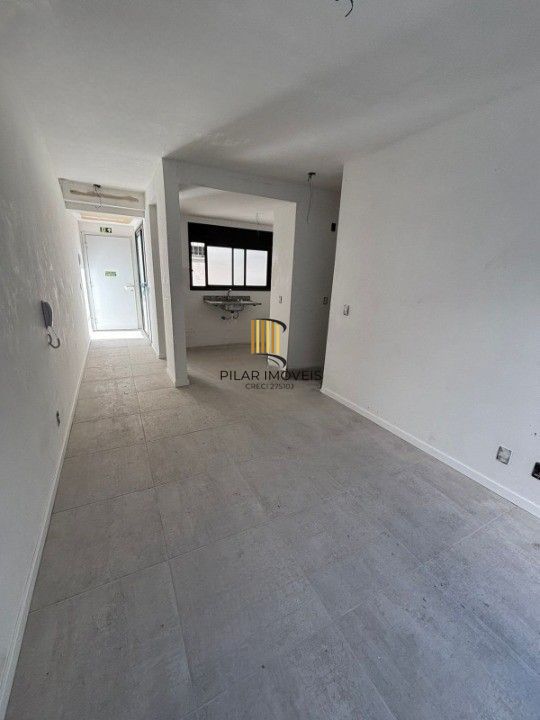 AMPLO APTO GARDEN CIDADE BAIXA 1 DORMITÓRIO 2 PÁTIOS