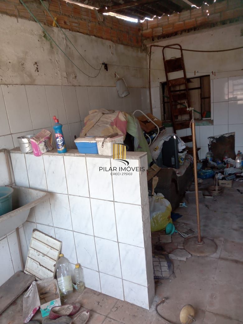 Casa 3D 2 Vagas Pátio no Rosa Maria - Gravataí - desocupada, avariada.