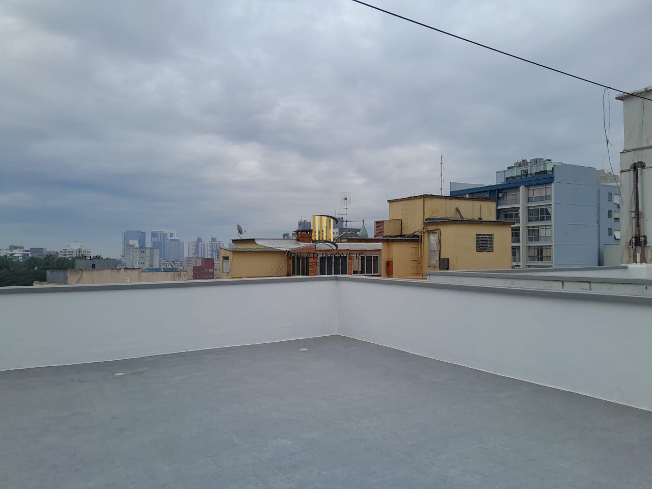 Ótimo apartamento,2 quartos, totalmente reformado, 2boxes escriturados