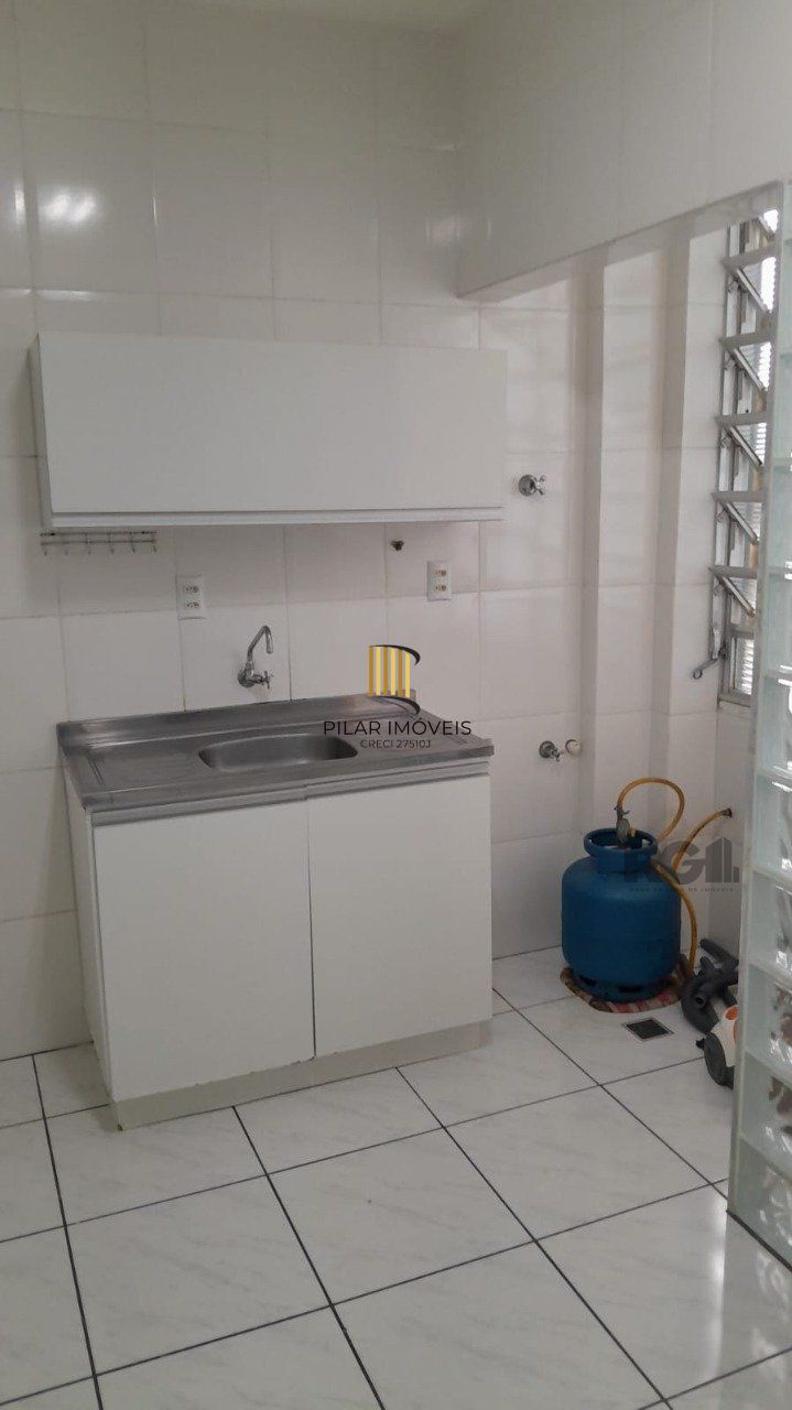 Apartamento,2 quartos,na Salgado Filho,fundos e silencioso