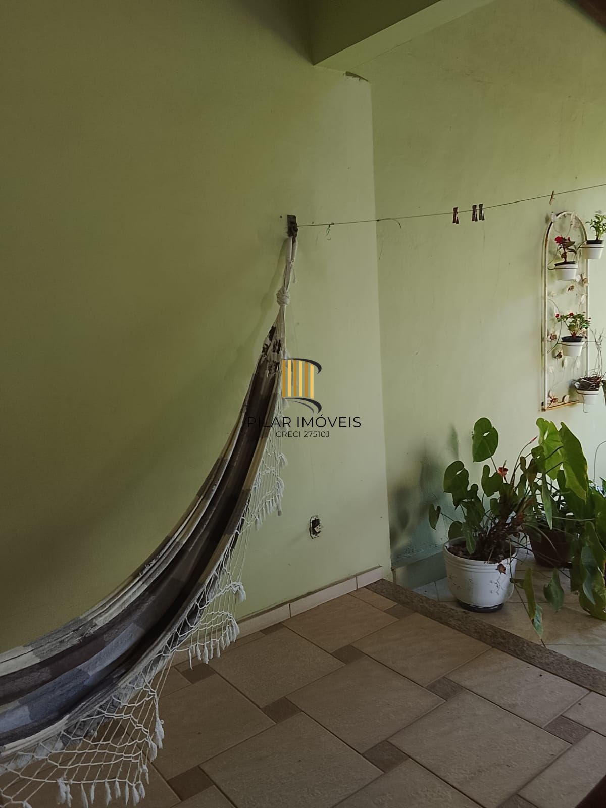 CASA / SOBRADO 5D e 10 vagas 3 Banheiros - Pátio enorme c/ Jacuzi e Pergolado - Living 3 ambientes - Sta Teresa