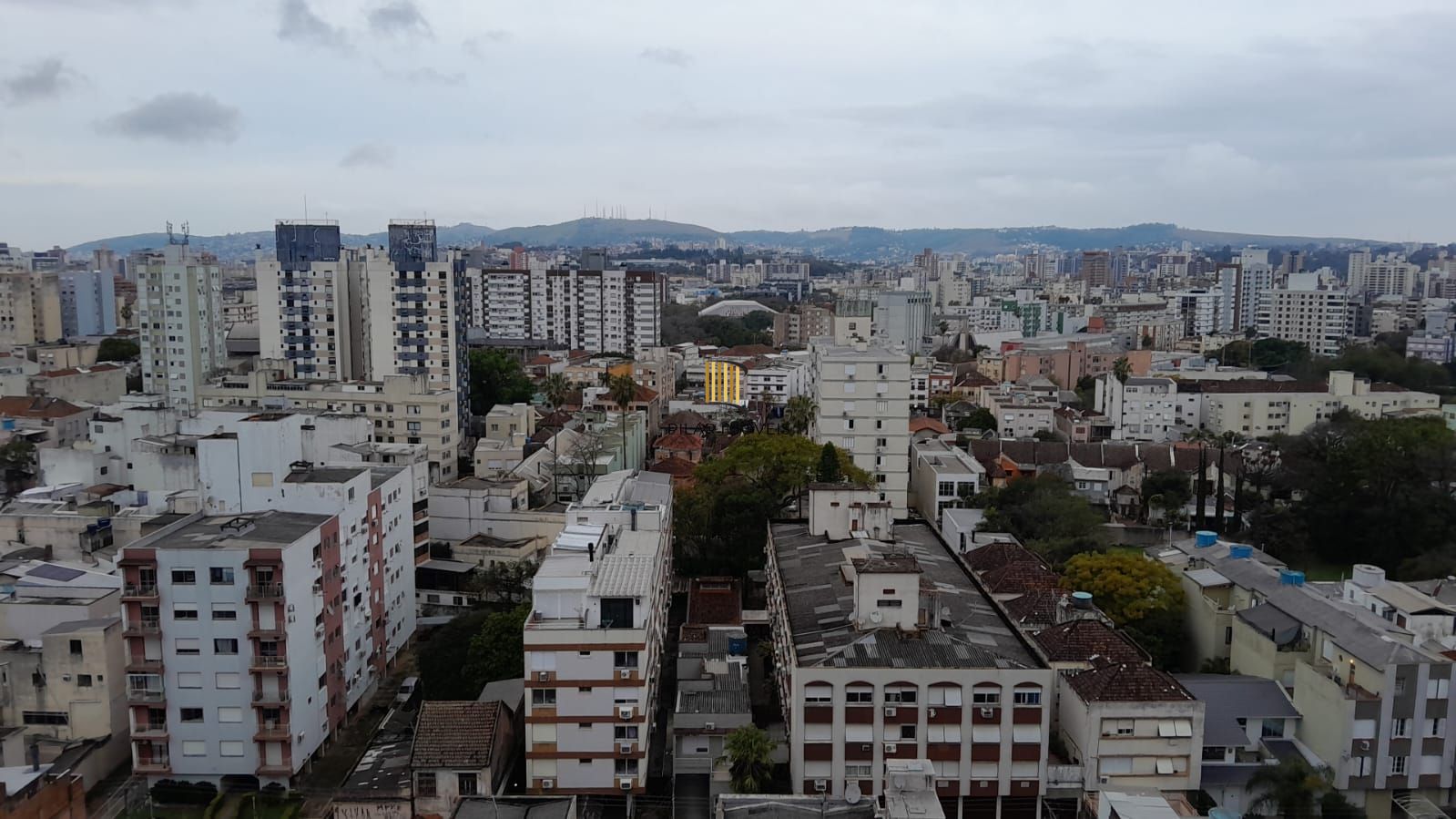 Apartamento novo,2 quartos,andar alto,box,na Cidade baixa e com Infra