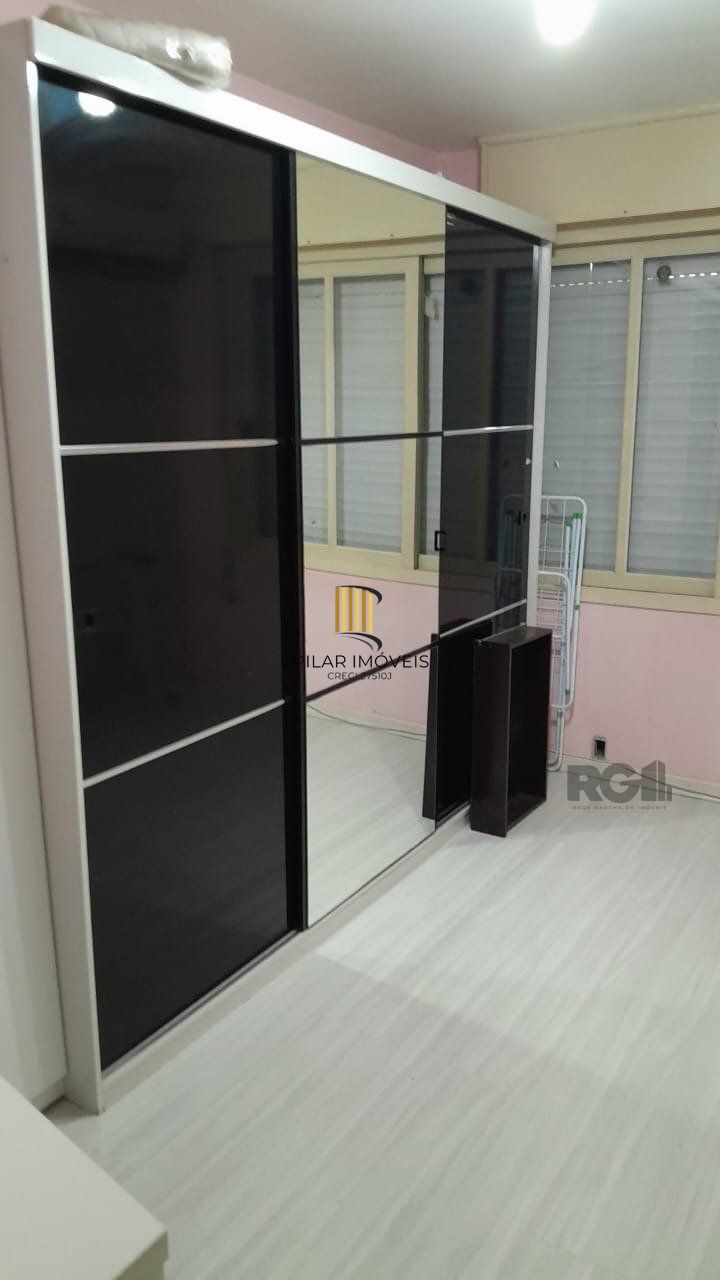 Apartamento 2 quartos,desocupado,silencioso, na Rua Lima e Silva