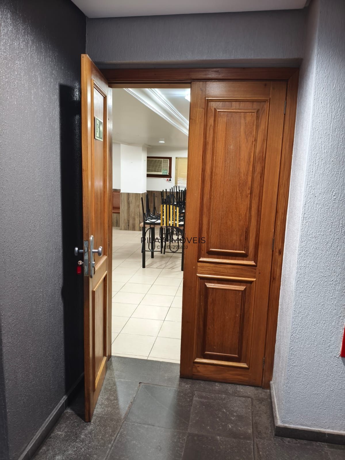 Oportunidade 2D, 2 Banheiros - Cidade Baixa - Porto Alegre - Preço Atrativo