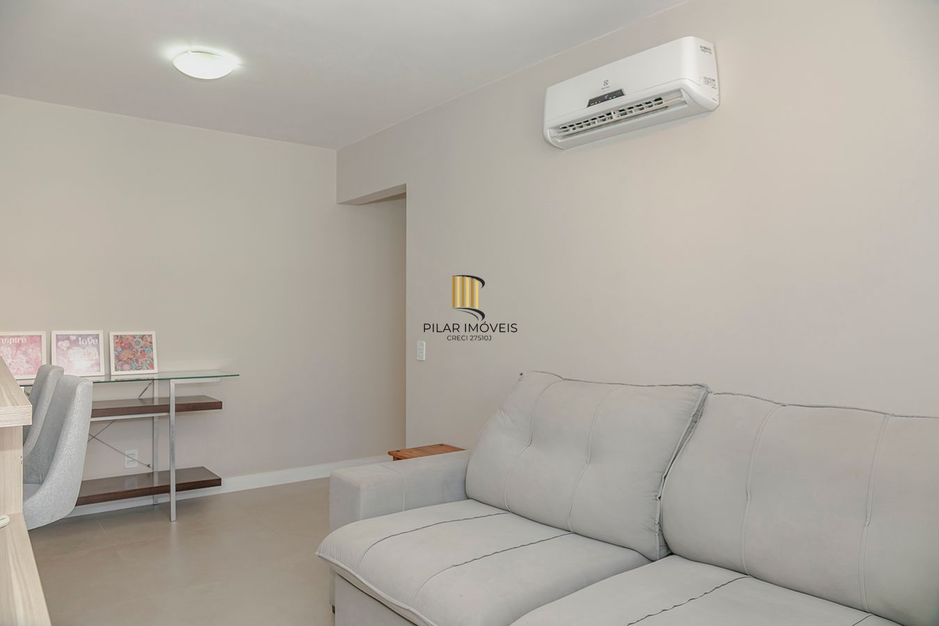 Belo Apartamento no Condominio Vergéis