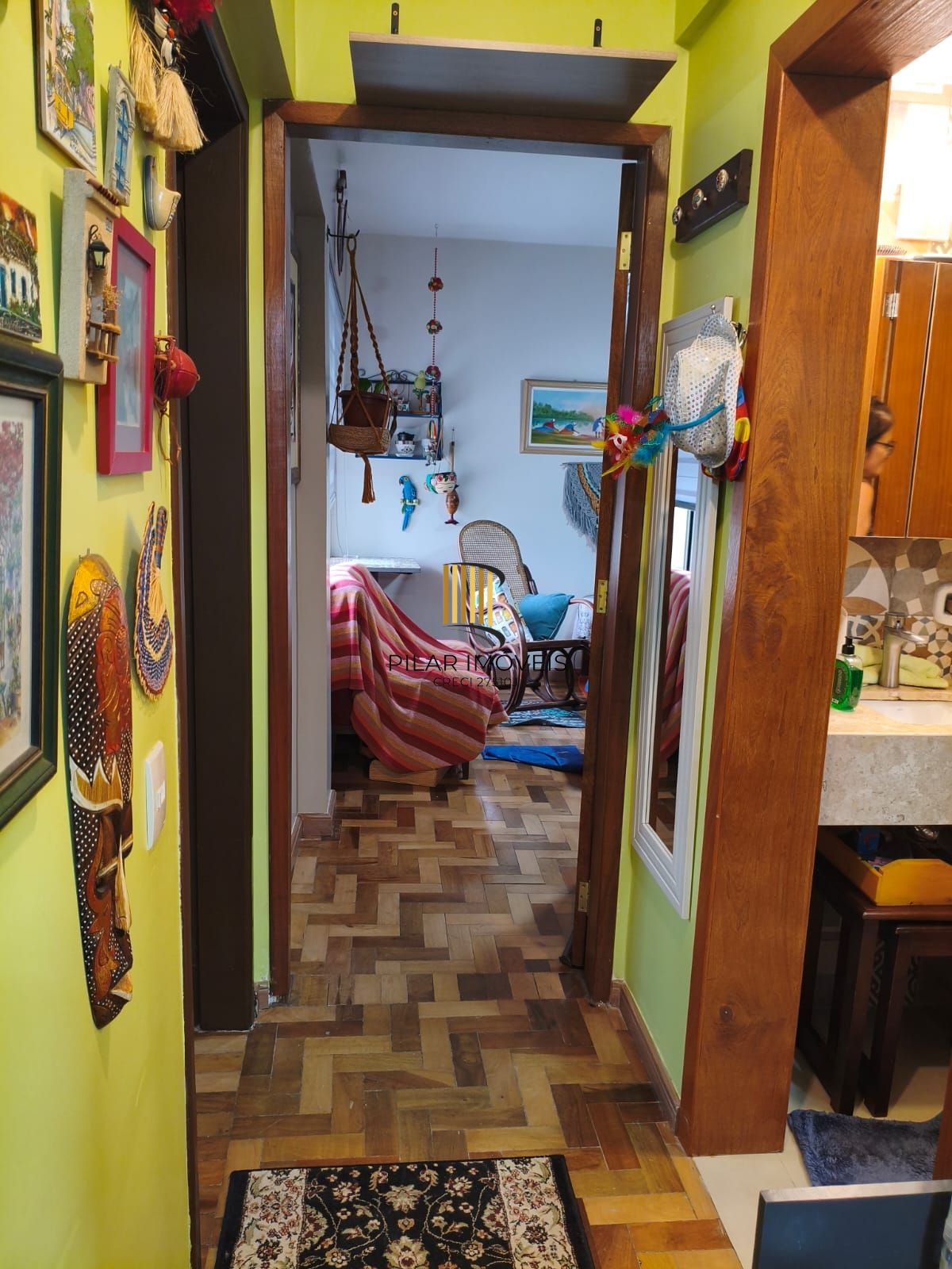 Oportunidade 2D, 2 Banheiros - Cidade Baixa - Porto Alegre - Preço Atrativo