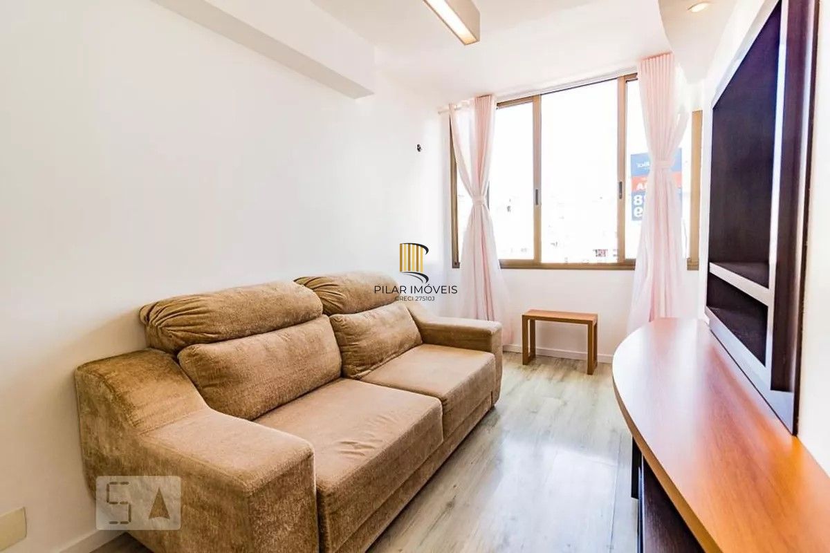1 dormitório,andar alto,mobiliado, na Rua Sarmento Leite,Cidade Baixa