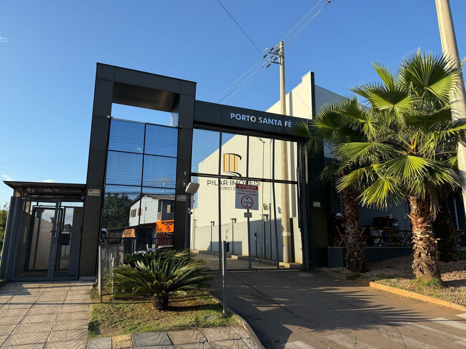 Apto 2D, Cozinha americana, sala com janelão, banheiro e vaga. Sapucaia do Sul