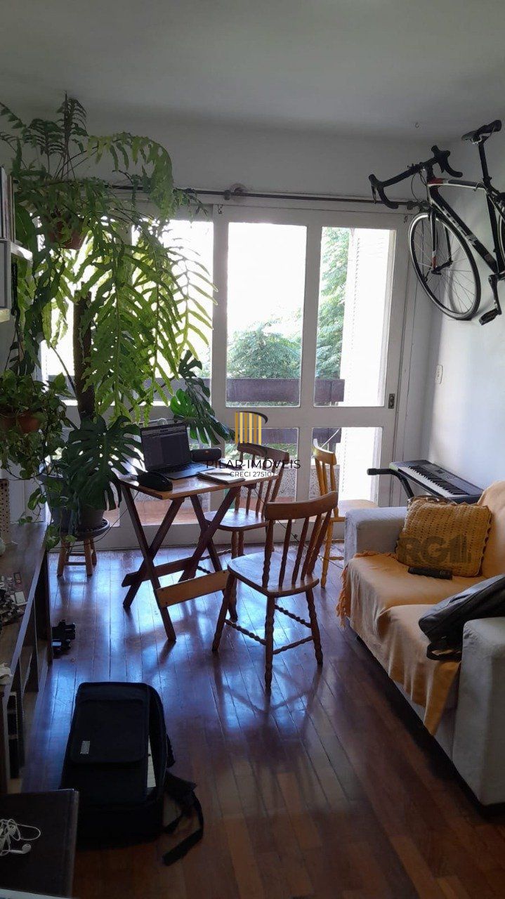 Apartamento,1 quarto,amplo terraço,elevador,na Cidade Baixa