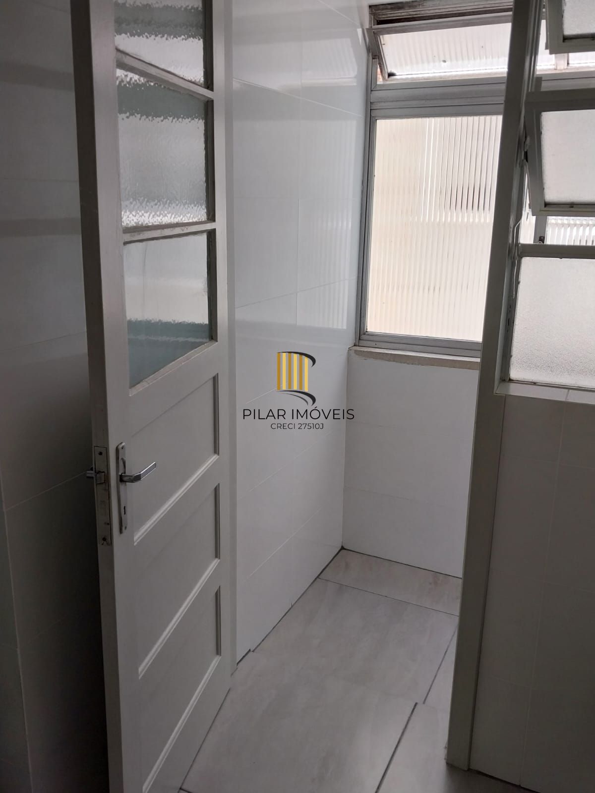 Excelente ap 1 dorm reformado Cid. Baixa