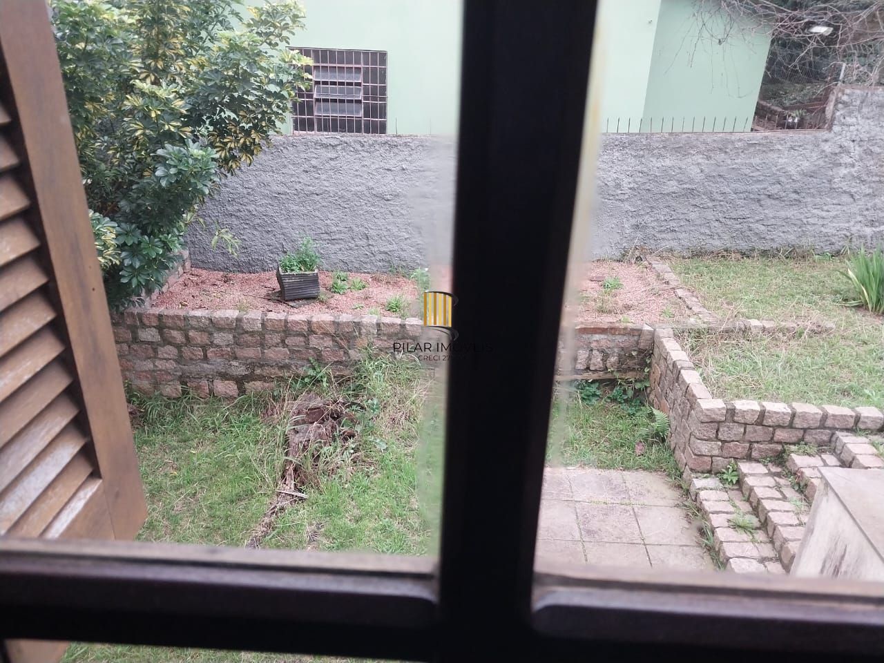 Casa ampla 5 D E 4 Banheiros, 2 vagas - Sta Tereza - Porto Alegre