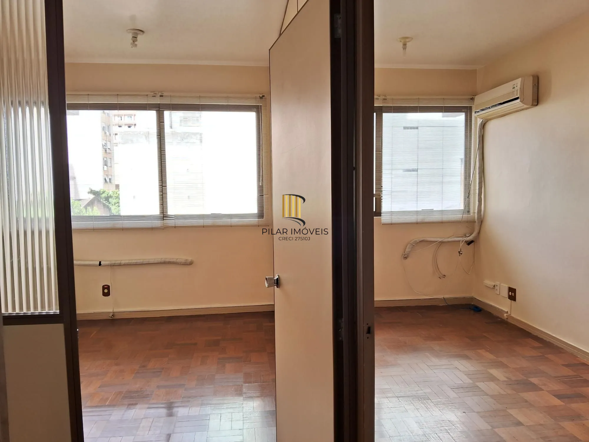 Conjunto Comercial 3 dormitórios no bairro Centro Histórico