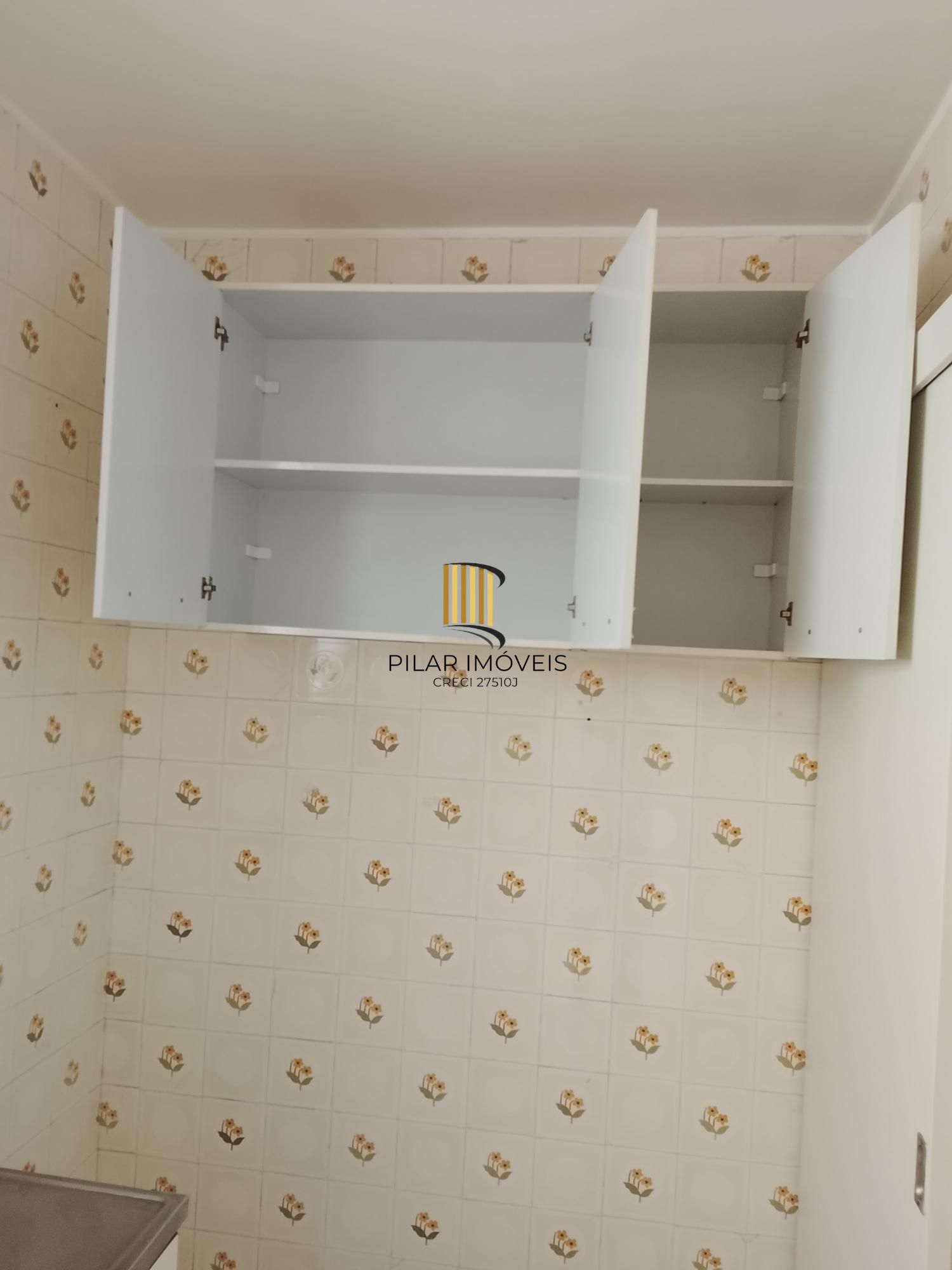 Excelente apto Lateral. 1D, sala, coz, área de serv. banh. Preço Atrativo!