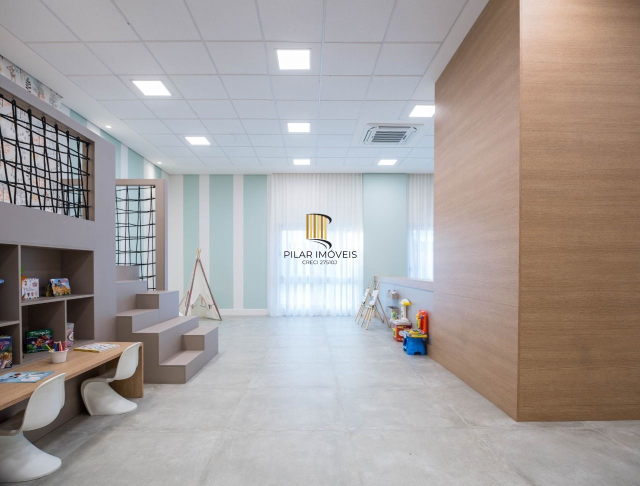 Apartamento para Venda - 307.61m², 3 dormitórios, sendo 3 suites, 4 vagas - Jardim Europa