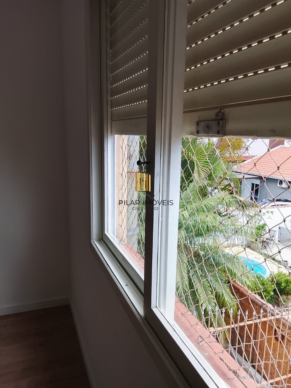 Excelente apto 2 dormitório recém reformado, vaga coberta e fechada - Vila Ipiranga