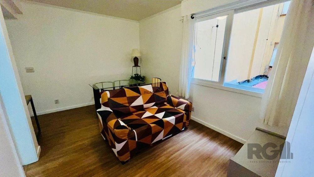 Apartamento de 01 dormitório,Rua Duque de Caxias, no Bairro Centro Histórico