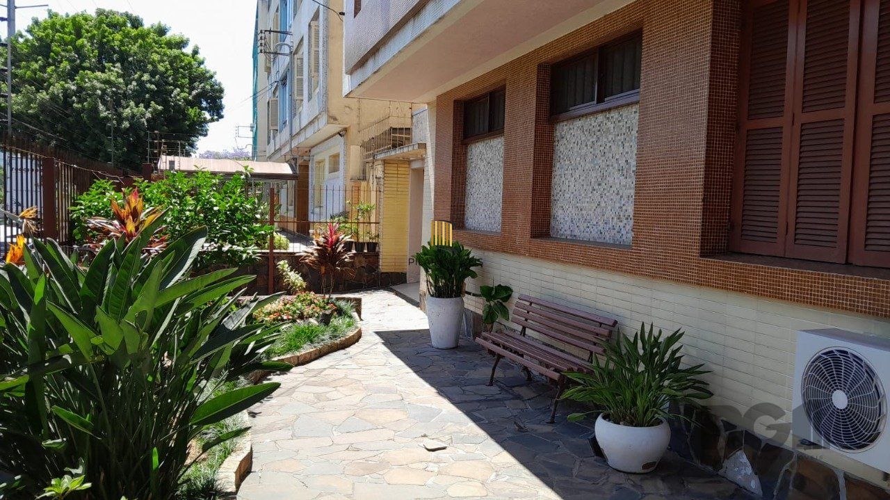 Apartamento 2 dormitórios no bairro Azenha - Pilar Imóveis