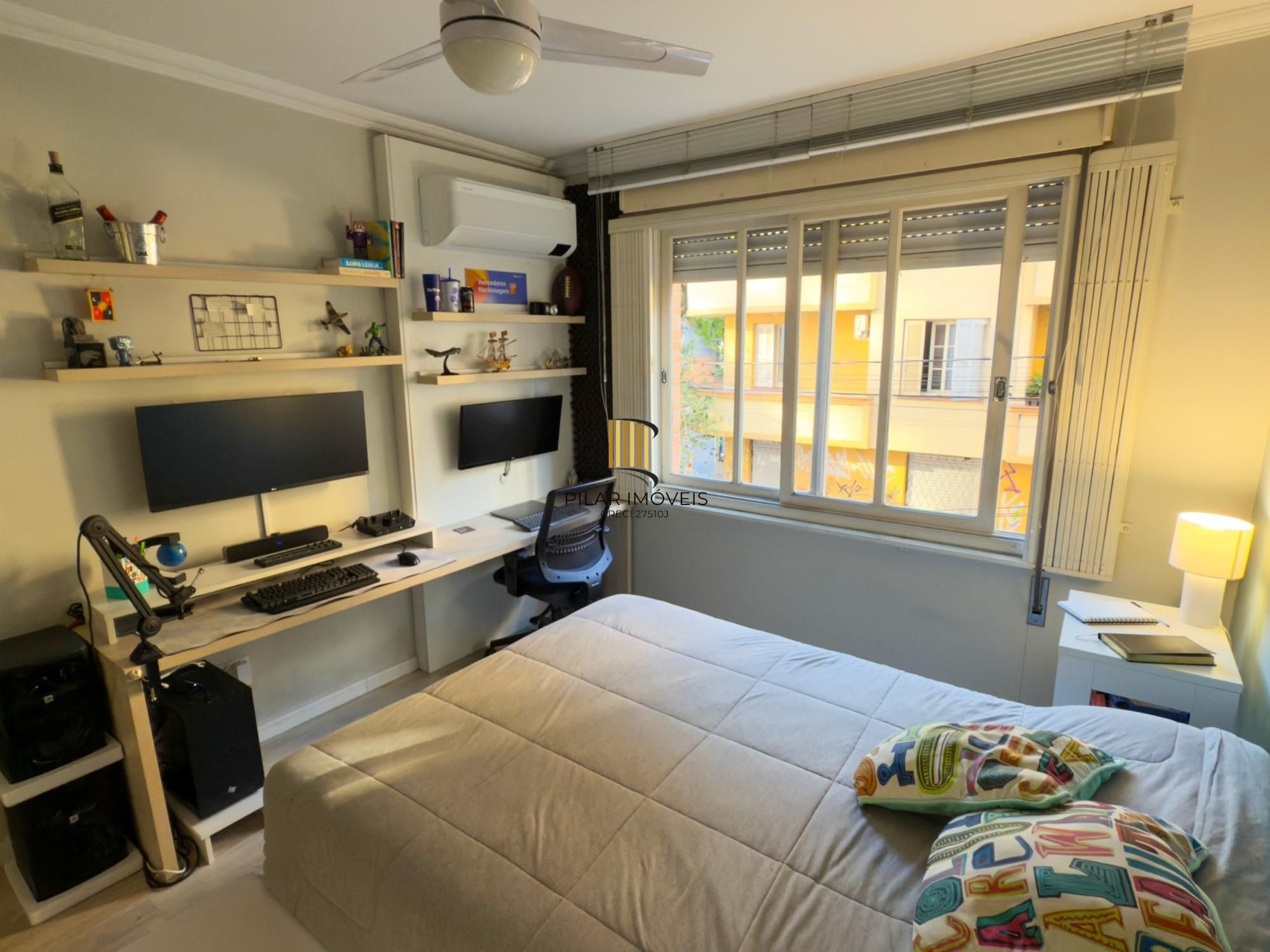 Apartamento 2 dormitórios no bairro Cidade Baixa