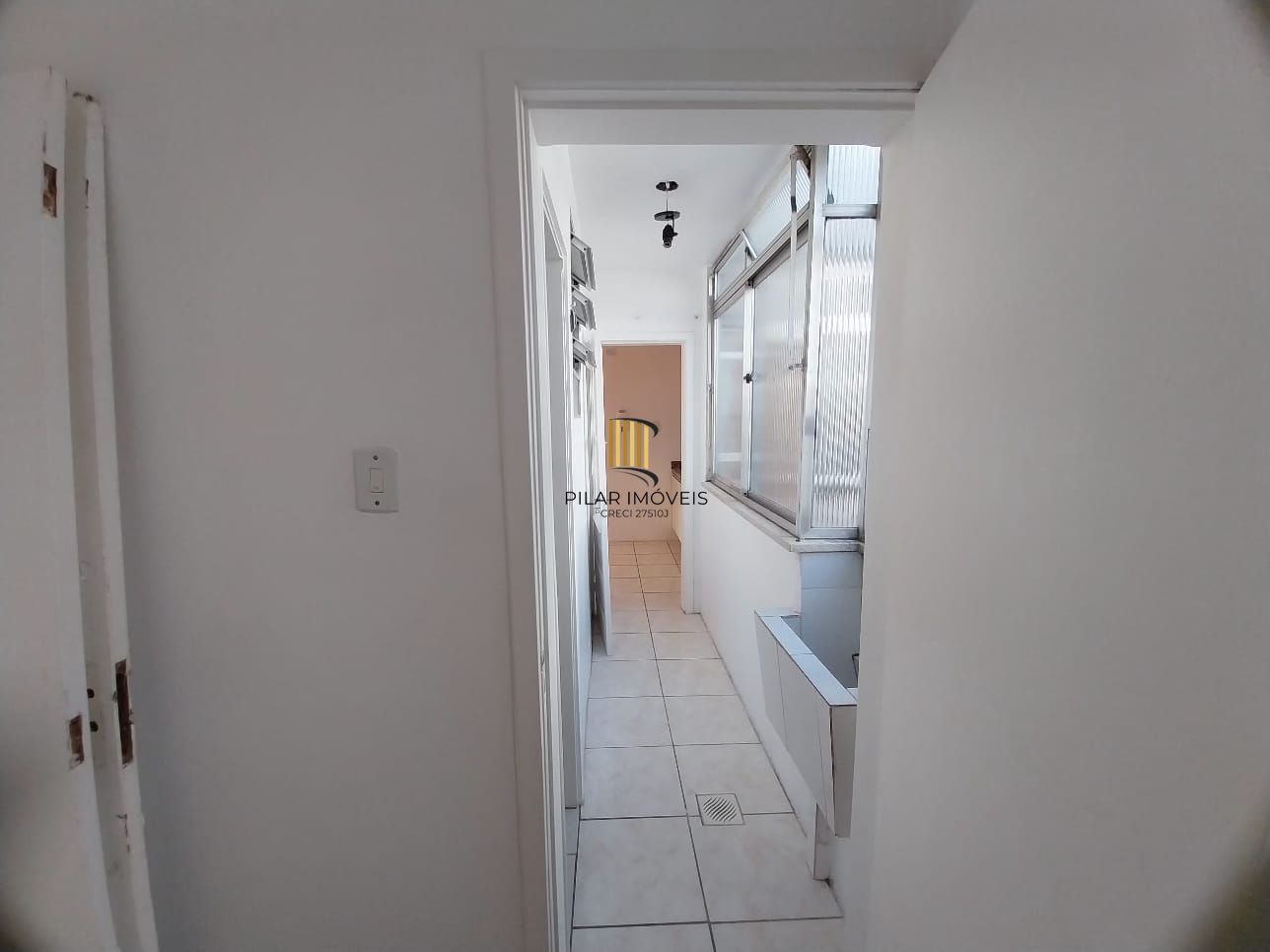 Excelente apartamento 3D semi reformado Preço atrativo Centro Histórico