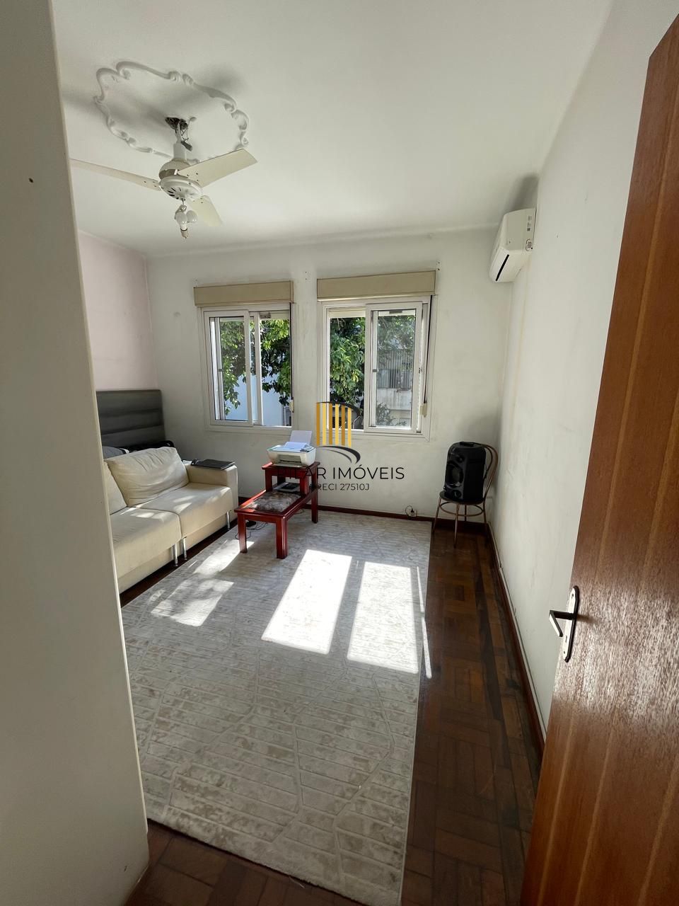 Apartamento 3 dormitórios no bairro Azenha