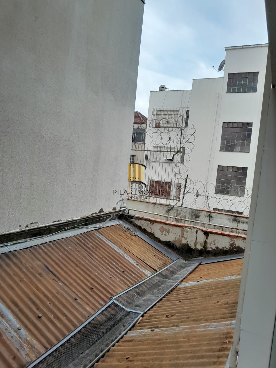 Ótimo apartamento,2 quartos, totalmente reformado, 2boxes escriturados