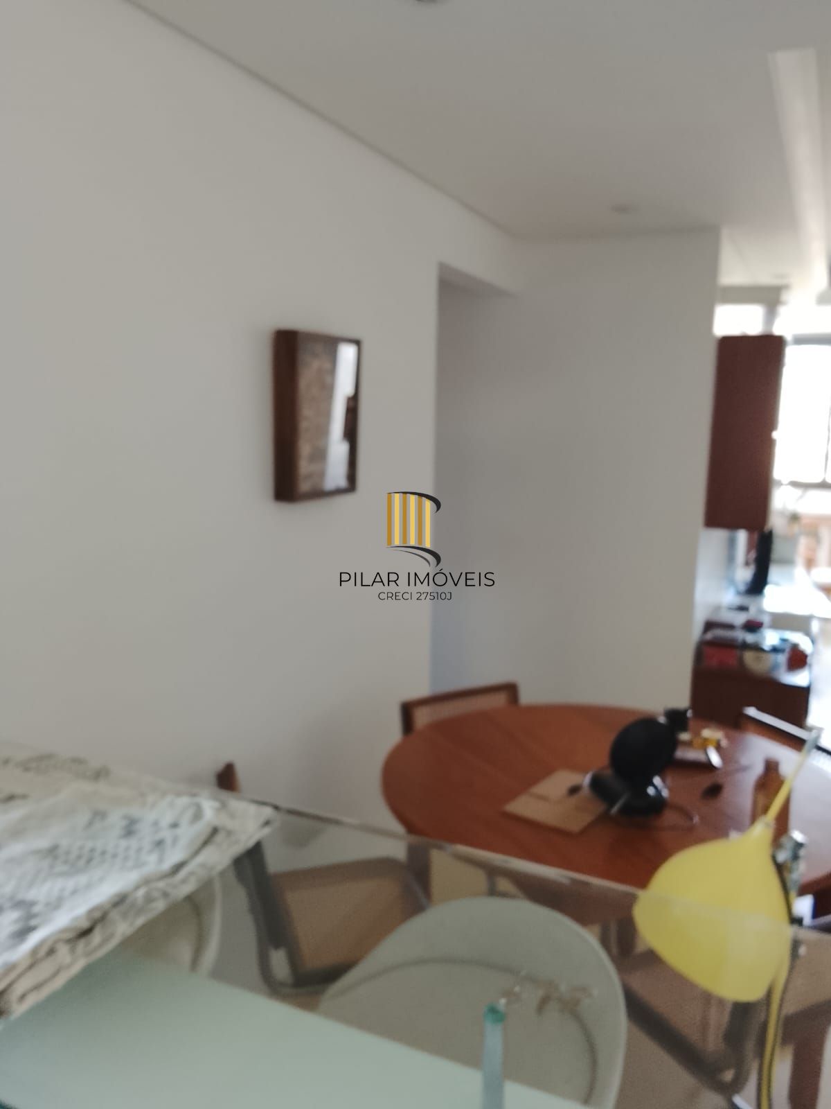Excelente Apartamento 3D, transformado em 2D, closet mobiliado c/ vaga - Cidade Baixa - Preço Atrativo